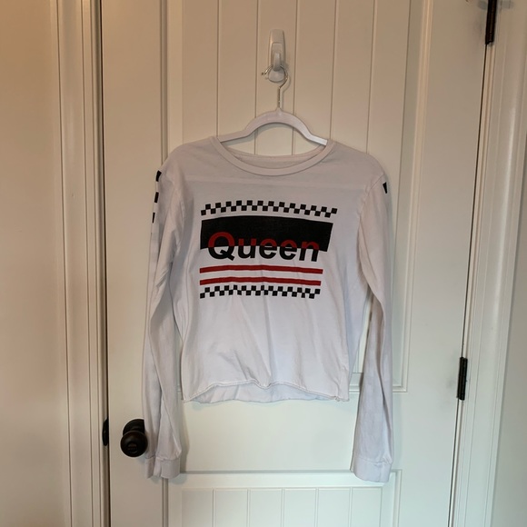 Crop top - Picture 2 of 3